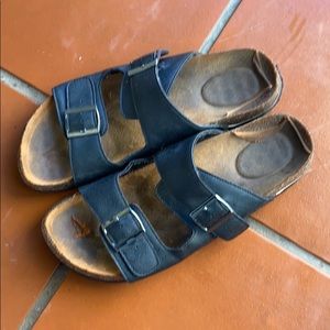 Guess sandals
